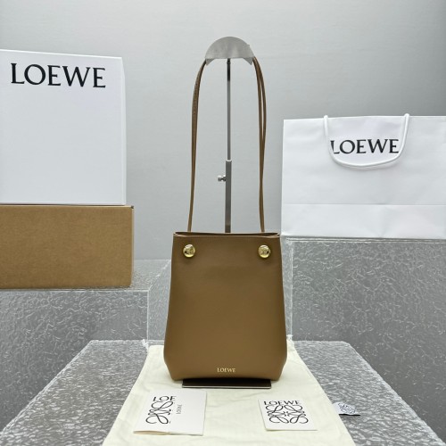 페블 레더 크로스백